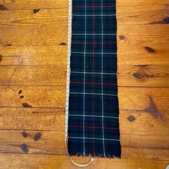 SALE! Vintage Tarten Wool Scarf - Picture 3 of 4